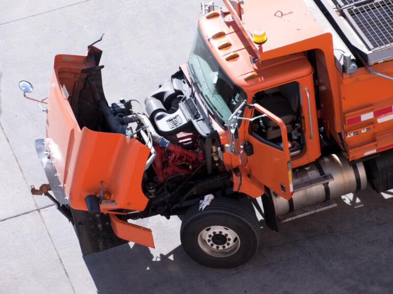 How a Truck Accident Lawyer Can Help You